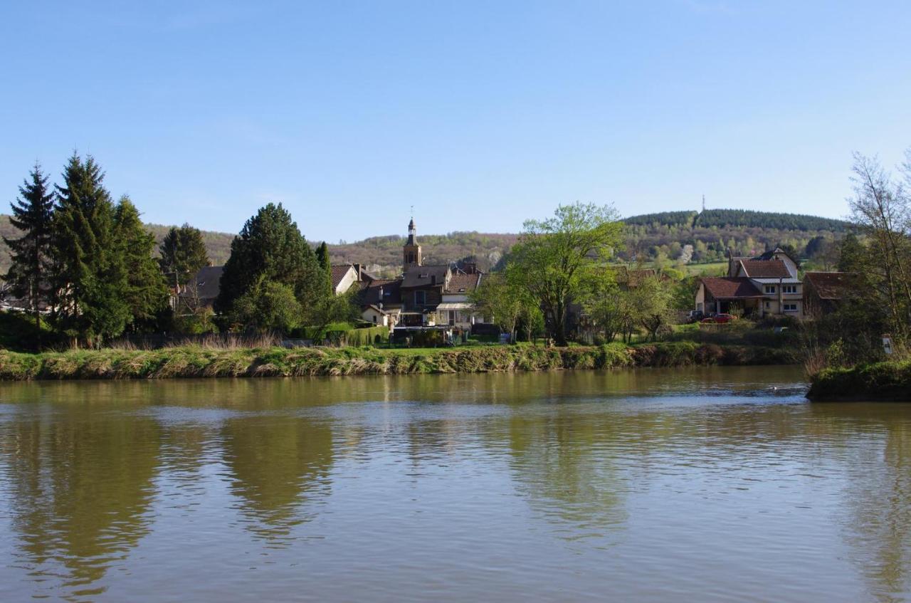 Le Doux Rivage, Proche De Charleville, Jardin Et Acces A La Voie Verte Joigny-sur-Meuse Eksteriør bilde