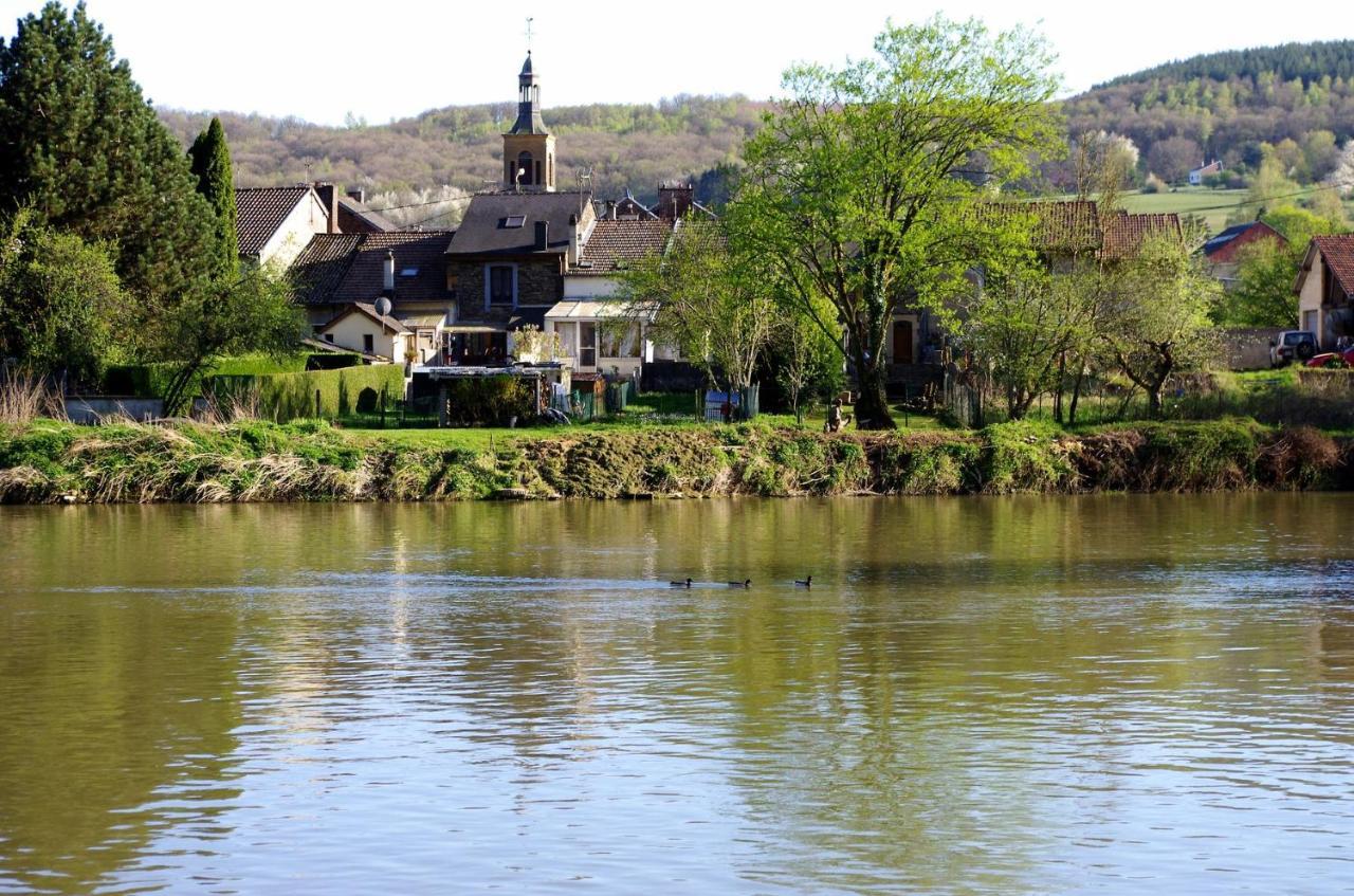 Le Doux Rivage, Proche De Charleville, Jardin Et Acces A La Voie Verte Joigny-sur-Meuse Eksteriør bilde